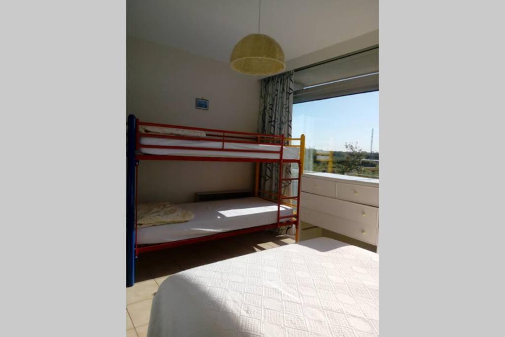 Appartement Residentie Astrid Met Private Parking Bredene Exterior photo