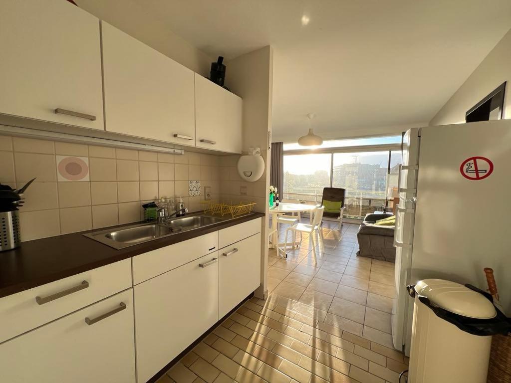 Appartement Residentie Astrid Met Private Parking Bredene Exterior photo